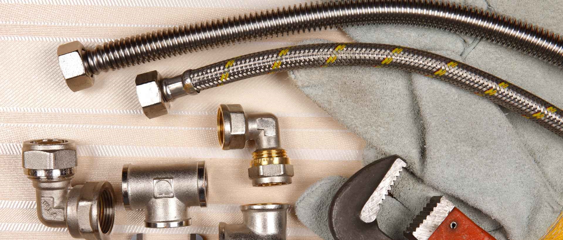 Emergency plumbers TW1, TW2